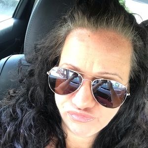 Meet your Posher, Diane